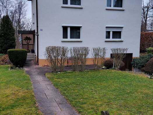 Mehrfamilienhaus zum Kauf 1.290.000 € 8 Zimmer 165 m² 789 m² Grundstück frei ab sofort Amselweg 42 Gerlingen 70839