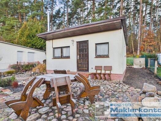 Bungalow zum Kauf 62.000 € 1 Zimmer 20 m² 509 m² Grundstück Waren 17192
