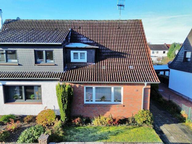 Doppelhaushälfte zum Kauf 160.000 € 5 Zimmer 106,2 m² 352 m² Grundstück Nordhorn 48527