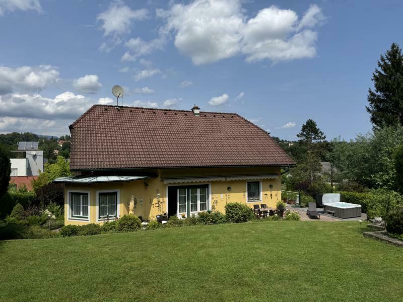 Einfamilienhaus zum Kauf 1.090.000 € 7 Zimmer 240 m² 1.800 m² Grundstück Sankt Leonhard Graz 8010