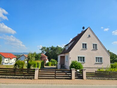 Einfamilienhaus zum Kauf provisionsfrei 470.000 € 7 Zimmer 135 m² 1.597 m² Grundstück Trailsdorf Hallerndorf OT Trailsdorf 91352