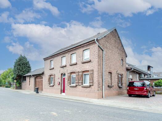 Bauernhaus zum Kauf 368.000 € 6 Zimmer 196 m² 632 m² Grundstück Unterbruch Heinsberg / Unterbruch 52525