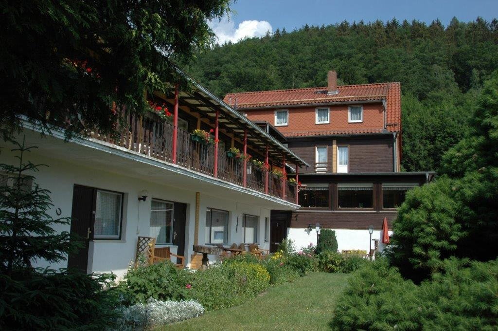 Hotel zum Kauf 199.000 € 16 Zimmer 1.039 m²<br/>Grundstück Walkenried-Wieda 37445