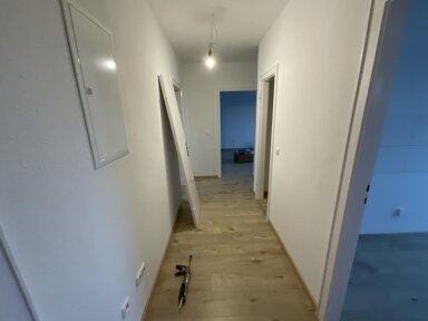 Wohnung zur Miete 569 € 3 Zimmer 73,6 m² 2. Geschoss Arngaster Straße 33 Varel Varel 26316