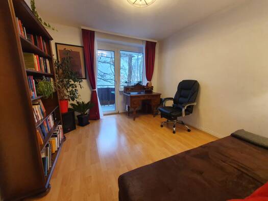 Wohnung zur Miete 950 € 3 Zimmer 66 m² 2. Geschoss frei ab sofort Gallus Frankfurt am Main 60327