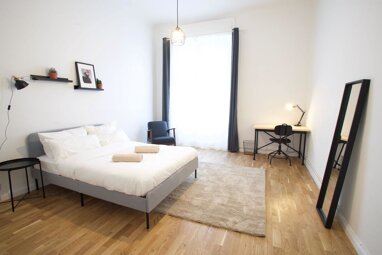 Wohnung zur Miete Wohnen auf Zeit 920 € 3 Zimmer 21,6 m² frei ab sofort Pflügerstraße 76 Neukölln Berlin 12047