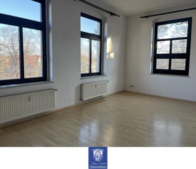 Wohnung zur Miete 545 € 2 Zimmer 64,2 m² frei ab 01.04.2025 Radebeul 01445