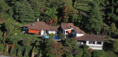 Villa zum Kauf 4 Zimmer 500 m² 2.804 m² Grundstück Morcote 