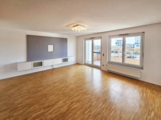 Einfamilienhaus zur Miete 1.770 € 4,5 Zimmer 142 m² Holzgerlingen 71088