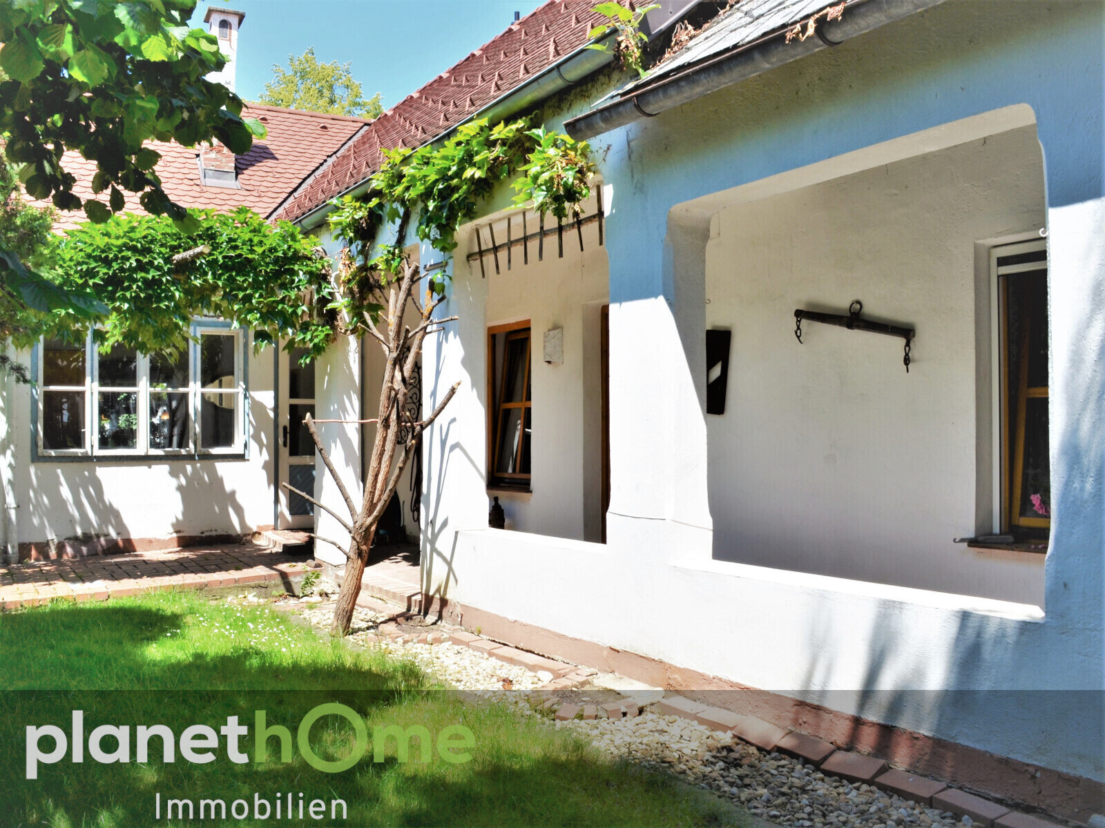 Einfamilienhaus zum Kauf 230.000 € 5 Zimmer 145,2 m²<br/>Wohnfläche 1.300 m²<br/>Grundstück Königsdorf 7563