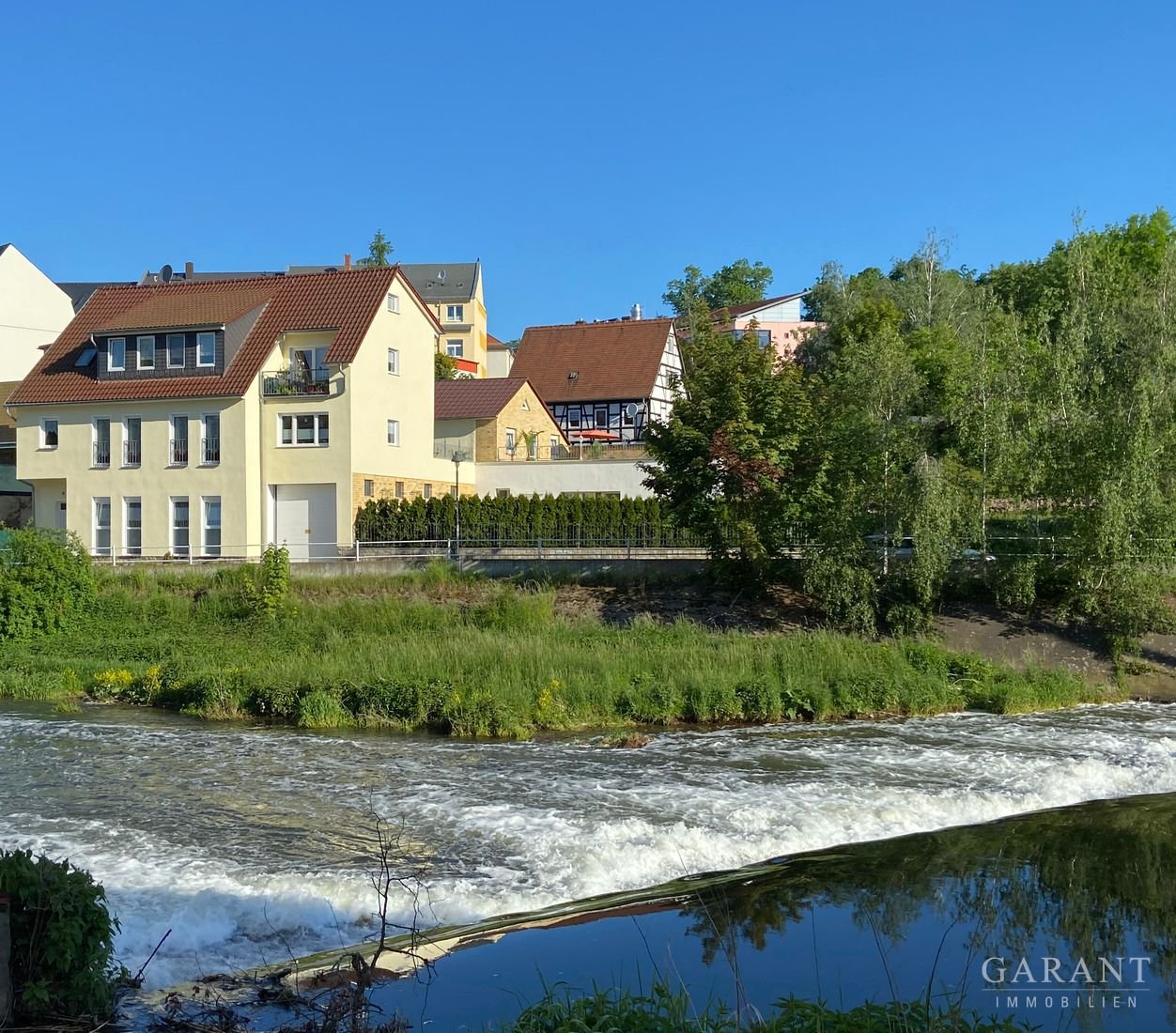 Mehrfamilienhaus zum Kauf 400.000 € 11 Zimmer 376 m²<br/>Wohnfläche 600 m²<br/>Grundstück Döbeln Döbeln 04720