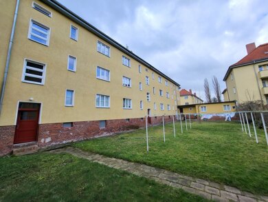 Wohnung zur Miete 360 € 1 Zimmer 50,7 m² EG frei ab sofort Curiestr. 19 Neue Neustadt Magdeburg 39124