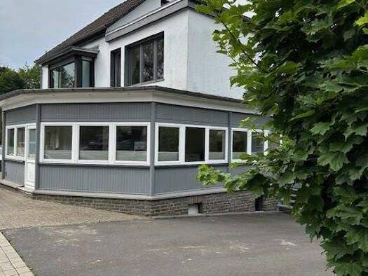 Wohnung zur Miete 917 € 4 Zimmer 131 m² 1. Geschoss Bickenbach Engelskirchen 51766