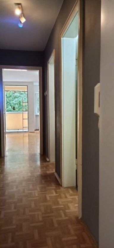 Wohnung zur Miete 995 € 1 Zimmer 34 m² 3. Geschoss frei ab sofort Forstenrieder Allee 8 Forstenried München 81476