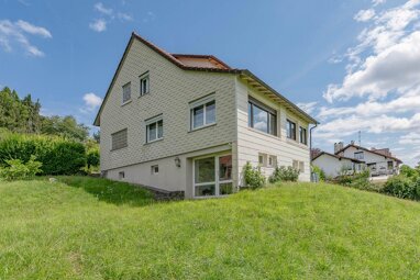 Einfamilienhaus zum Kauf 650.000 € 7 Zimmer 165,9 m² 2.801 m² Grundstück Dettighofen Dettighofen 79802