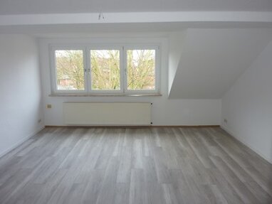 Wohnung zur Miete 520 € 4 Zimmer 86,6 m² 3. Geschoss Neue Straße 13 Weißenfels Weißenfels 06667