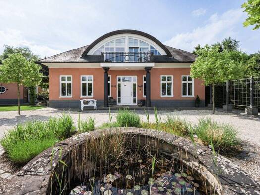 Villa zum Kauf 2.190.000 € 5 Zimmer 508 m² 5.958 m² Grundstück Bergheim 50126