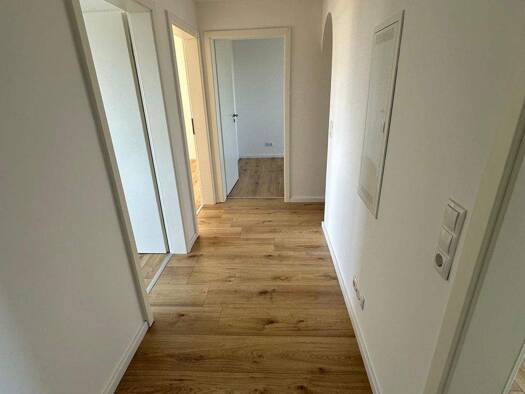 Wohnung zur Miete 450 € 4 Zimmer 76,5 m² 4. Geschoss frei ab sofort Heppens Wilhelmshaven 26384