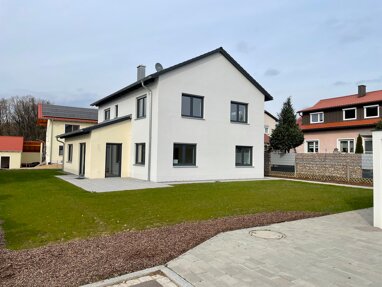 Einfamilienhaus zum Kauf Provisionsfrei 595.000 € 5 Zimmer 162 m² 717 m² Grundstück Süß Hahnbach 92256