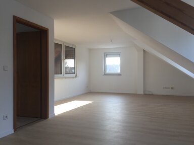 Wohnung zur Miete 830 € 2 Zimmer 77 m² 2. Geschoss frei ab sofort Wittelsbacher Straße Nürnberg 90475