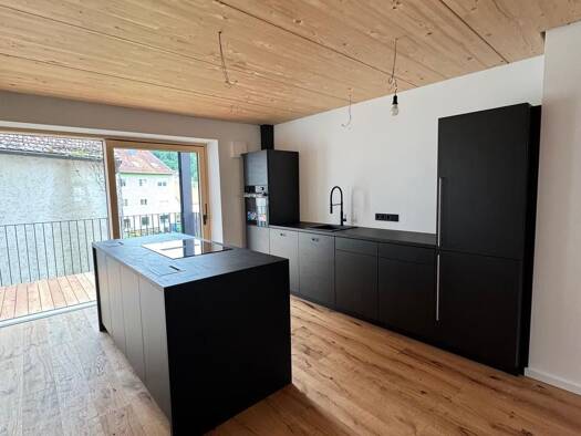 Wohnung zur Miete 940 € 3 Zimmer 76 m² Geschoss 2/3 frei ab sofort Falkenstein 93167