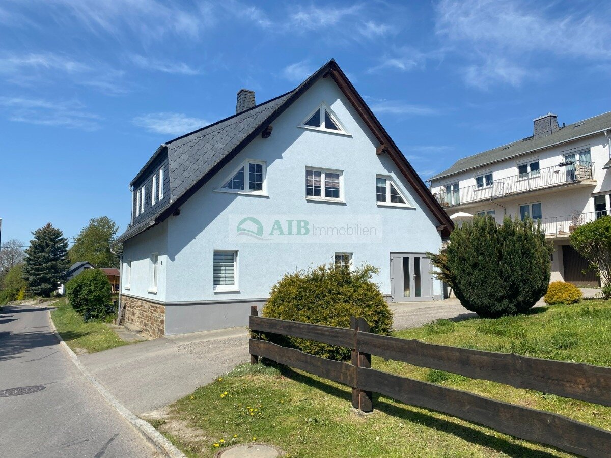 Mehrfamilienhaus zum Kauf 249.000 € 7 Zimmer 200 m²<br/>Wohnfläche 556 m²<br/>Grundstück Hilmersdorf Wolkenstein 09429