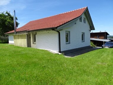 Einfamilienhaus zum Kauf 199.000 € 5 Zimmer 97 m² 560 m² Grundstück frei ab sofort Elmberg Grafenau , Niederbay 94481