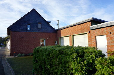 Haus zum Kauf 345.000 € 5 Zimmer 106 m² 790 m² Grundstück Brüggen Brüggen 41379