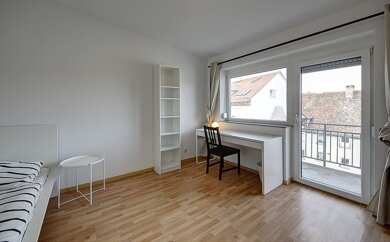 Wohnung zur Miete Wohnen auf Zeit 560 € 5 Zimmer 12 m² frei ab 04.04.2025 Aachener Straße 8 Bad Cannstatt Stuttgart 70376