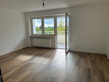 Wohnung zum Kauf Provisionsfrei 299.000 € 3 Zimmer 84 m² 5. Geschoss Lechstr.38 Reinhausen Regensburg 93057