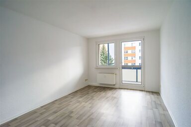 Wohnung zur Miete 433 € 4 Zimmer 74,7 m² 2. Geschoss frei ab 15.02.2025 Lortzingstr. 77 Kapellenberg 813 Chemnitz 09119