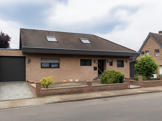 Einfamilienhaus zum Kauf 499.000 € 7 Zimmer 146 m² 668 m² Grundstück Hochkirchen Nörvenich 52388