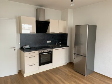 Wohnung zur Miete 400 € 1,5 Zimmer 35 m² Geschoss 1/1 Euren 2 Trier 54294