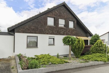 Mehrfamilienhaus zum Kauf 640.000 € 8 Zimmer 223 m² 663 m² Grundstück Dürrenzimmern Brackenheim 74336