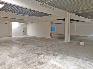 Lagerhalle zur Miete 8,50 € 1.200 m² Lagerfläche Geiselbullach Olching 82140