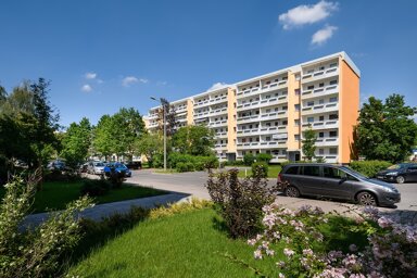 Wohnung zur Miete 254 € 1 Zimmer 34,5 m² EG frei ab sofort Otto-Dix-Ring 45 Strehlen (Hans-Lohmar-Str.) Dresden 01219