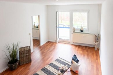 Wohnung zur Miete 339 € 2 Zimmer 52,3 m² 3. Geschoss frei ab 01.04.2025 Bruno-Granz-Str. 70 Morgenleite Chemnitz 09122