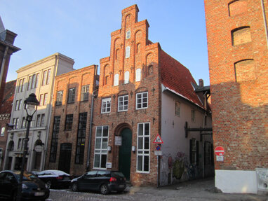 Mehrfamilienhaus zum Kauf 850.000 € 17 Zimmer 268 m² 212 m² Grundstück Innenstadt Lübeck / Innenstadt 23552
