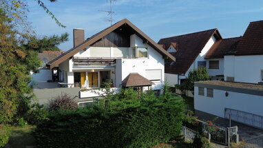 Haus zum Kauf 695.000 € 10 Zimmer 246,1 m² 1.502 m² Grundstück Steinfurth Bad Nauheim 61231