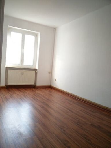 Wohnung zur Miete 300 € 2 Zimmer 53 m² 1. Geschoss frei ab sofort Gutenbergstraße 16 Zeitz Zeitz 06712