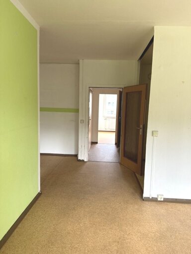 Wohnung zur Miete 270 € 3 Zimmer 55,2 m² EG frei ab sofort Außenring 23 Thurm Mülsen 08132