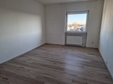 Wohnung zur Miete 850 € 3 Zimmer 83 m² Geschoss 5/5 Saarstraße 30 Friedberg Friedberg 61169