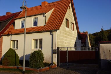 Doppelhaushälfte zum Kauf Provisionsfrei 130.000 € 6 Zimmer 120 m² 800 m² Grundstück Ascheröder Str. 11 Buhla Buhla 37339