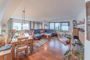 Wohn- und Geschäftshaus zum Kauf als Kapitalanlage geeignet 1.365.000 € 4 Zimmer 1.658,9 m² 4.281 m² Grundstück Sulgen Schramberg / Sulgen 78713