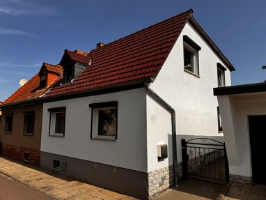 Doppelhaushälfte zum Kauf 185.000 € 4 Zimmer 120 m² 608 m² Grundstück Bernburg Bernburg 06406