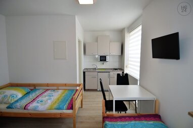 Wohnung zur Miete Wohnen auf Zeit 615 € 1 Zimmer 17 m² frei ab 01.06.2024 Pfersee - Süd Augsburg 86157