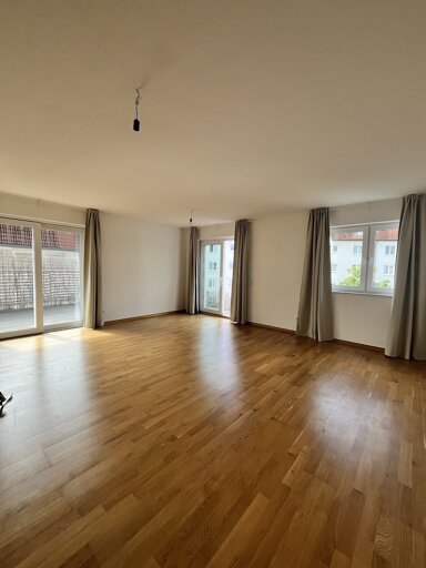 Wohnung zur Miete 1.590 € 2 Zimmer 81,8 m² 3. Geschoss frei ab sofort Hansaallee 147 Westend - Nord Frankfurt am Main 60320