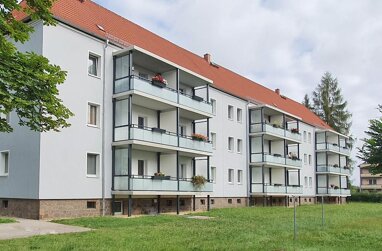 Wohnung zur Miete 328 € 2 Zimmer 46,7 m² Rathausstraße 8 Crossen Zwickau 08058