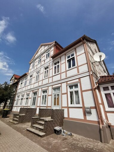 Mehrfamilienhaus zum Kauf Provisionsfrei 223.000 € 12,5 Zimmer 340 m² 753 m² Grundstück Breite Straße 5 Bergen Bergen (Dumme) 29468