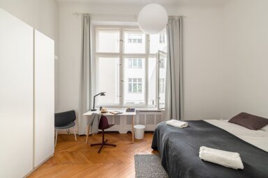 Wohnung zur Miete Wohnen auf Zeit 1.255 € 3 Zimmer 18 m² frei ab sofort Uhlandstraße Charlottenburg Berlin 10719